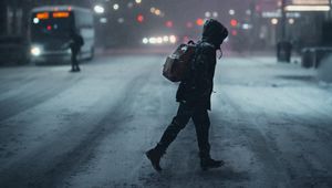 Превью обои человек, улица, ночь, снег