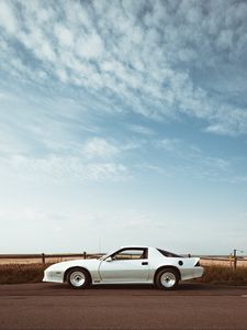 Превью обои chevrolet camaro, chevrolet, автомобиль, вид сбоку, белый