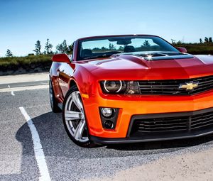 Превью обои chevrolet, camaro, красный, вид спереди