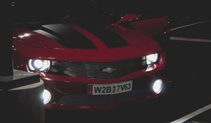 Превью обои chevrolet camaro, вид спереди, фары, передний бампер