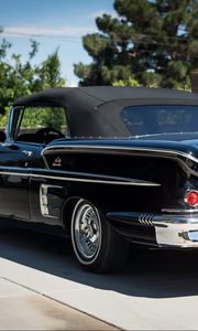 Превью обои chevrolet, chevy, 1958, impala, черный, вид сзади