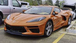 Превью обои chevrolet corvette, chevrolet, автомобиль, спорткар, красный