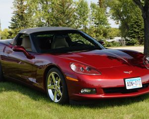 Превью обои chevrolet corvette, chevrolet, автомобиль, красный