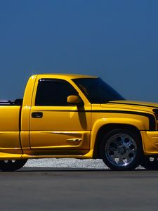 Превью обои chevrolet silverado, chevrolet, автомобиль, желтый, пикап