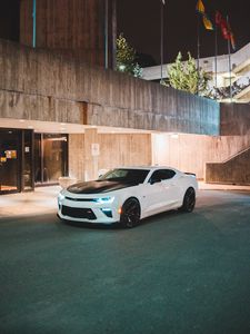 Превью обои chevrolet, спорткар, автомобиль, вид сбоку, белый