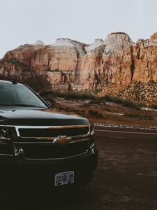 Превью обои chevrolet, внедорожник, вид спереди, путешествие