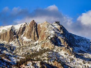 Превью обои деревья, горы, снег, облака, небо, природа