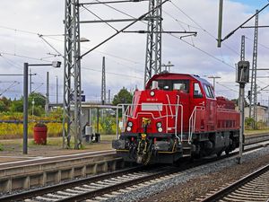 Превью обои deutsche bahn, железнодорожная станция, платформа, транзит