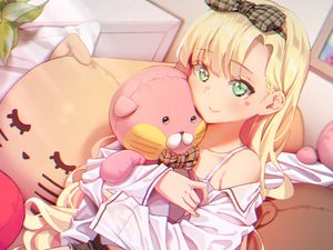 Превью обои девушка, улыбка, игрушка, аниме