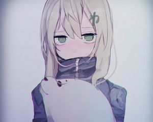Превью обои девушка, взгляд, угрюмый, игрушка, аниме, арт