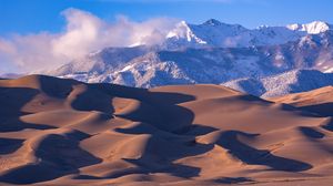Превью обои дюны, песок, горы, снег, облака, природа