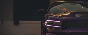 Превью обои dodge charger, фара, автомобиль, фиолетовый, свет