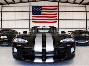Превью обои dodge viper, спорткар, вид спереди