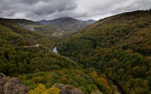 Превью обои долина, горы, деревья, лес, река