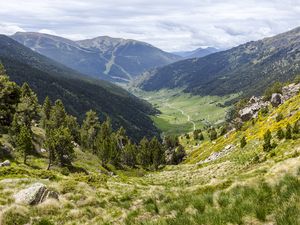 Превью обои долина, горы, холмы, пейзаж, природа