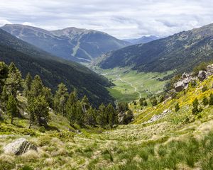 Превью обои долина, горы, холмы, пейзаж, природа