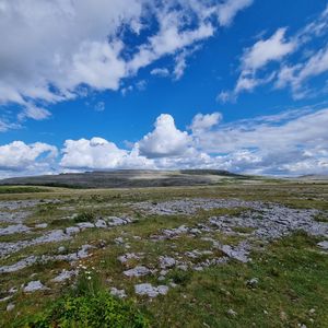 Превью обои долина, облака, небо, пейзаж, природа