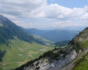 Превью обои долина, склон, горы, пейзаж