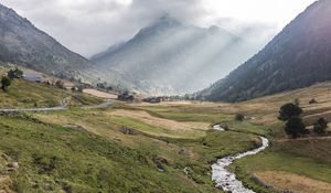 Превью обои долина, трава, гора, туман