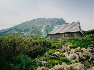 Превью обои дом, горы, природа, камни, склон