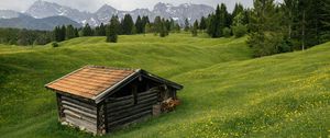 Превью обои дом, луг, деревья, горы, природа
