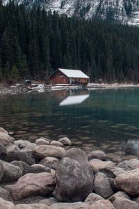 Превью обои дом, озеро, камни, лес