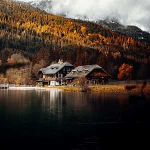 Превью обои дом, озеро, лес, осень, пейзаж