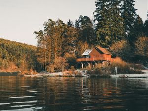 Превью обои дом, вода, лес, деревья