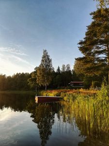 Превью обои дома, лодка, озеро, лес, небо