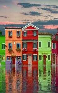 Превью обои дома, разноцветный, улица, вода