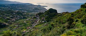Превью обои дома, здания, холмы, вид, море, город