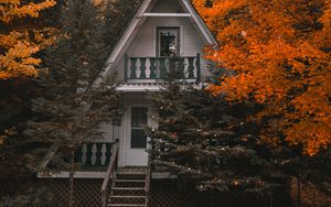 Превью обои домик, осень, деревья, уединение, уют