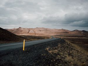 Превью обои дорога, асфальт, горы, разметка