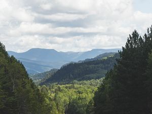 Превью обои дорога, даль, горы, деревья, разметка