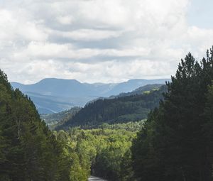 Превью обои дорога, даль, горы, деревья, разметка