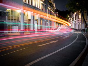 Превью обои дорога, длинная выдержка, свечение, улица