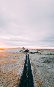 Превью обои дорога, домик, снег, уединение, тишина