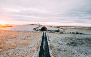 Превью обои дорога, домик, снег, уединение, тишина