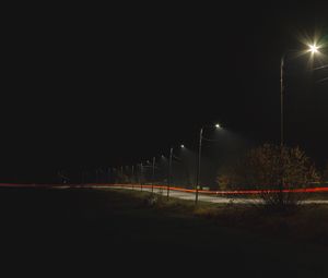 Превью обои дорога, фонари, свет, длинная выдержка, темный