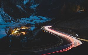 Превью обои дорога, гора, ночь, огни, снег, темный