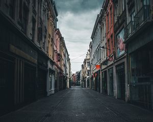 Превью обои дорога, город, здания, архитектура