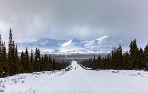 Превью обои дорога, горы, снег, деревья, зима, пейзаж