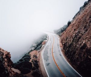 Превью обои дорога, горы, туман, природа