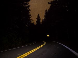Превью обои дорога, лес, ночь, звездное небо