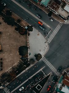 Превью обои дорога, машины, здания, вид сверху