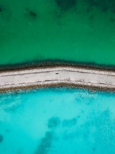 Превью обои дорога, море, вода, вид сверху