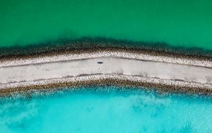 Превью обои дорога, море, вода, вид сверху