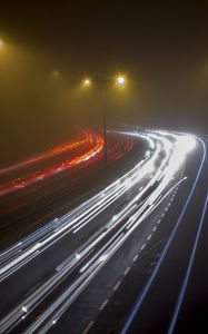 Превью обои дорога, ночь, туман, поворот, огни, длинная выдержка