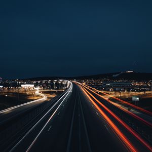 Превью обои дорога, огни, линии, ночь, длинная выдержка, темный