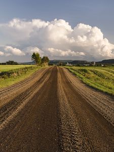 Превью обои дорога, поле, трава, небо, деревья